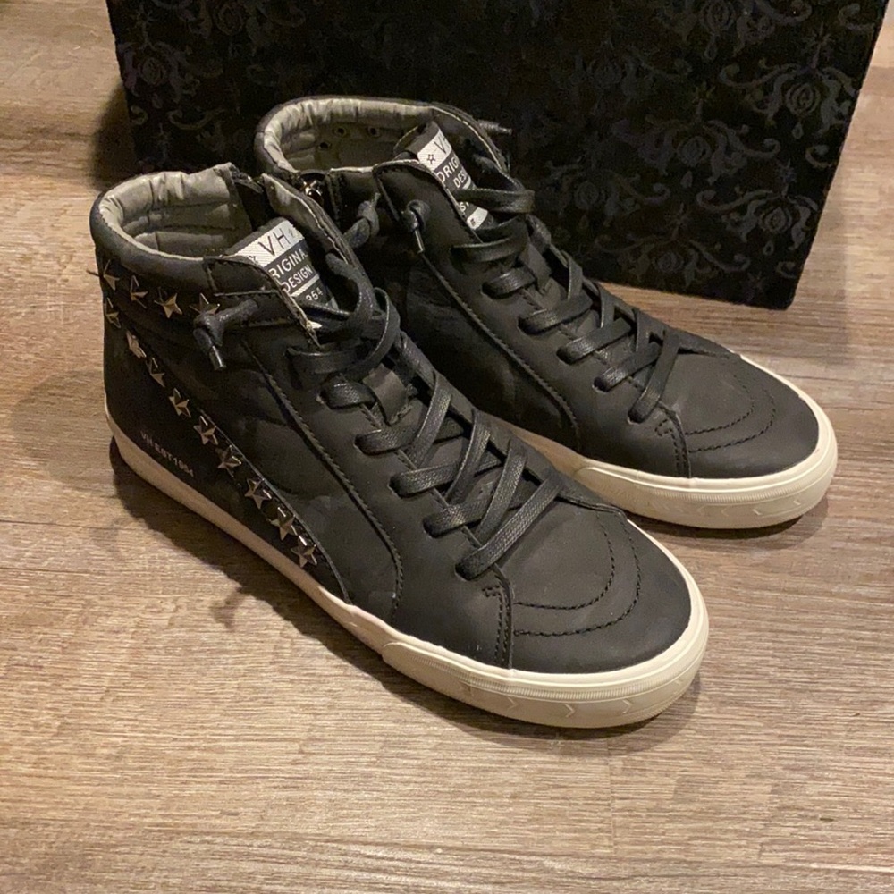 Vintage Havana Hi-Top Sneakers Women’s Size 7.5